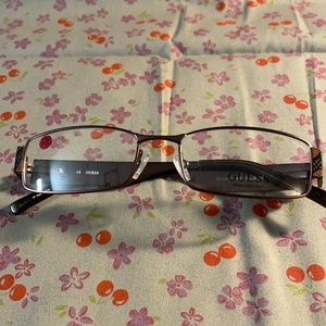 Guess glasses brand new in brown